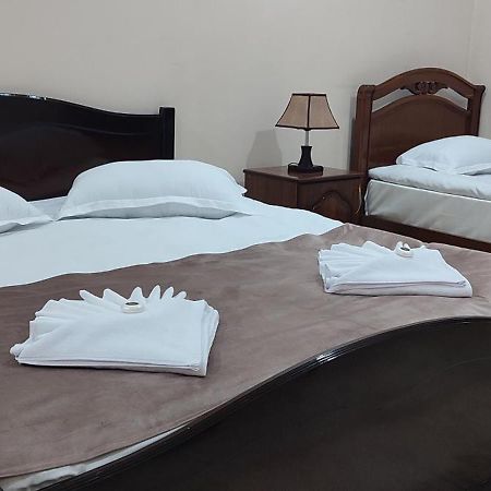 Sweet Home Hotel Meghri Екстериор снимка