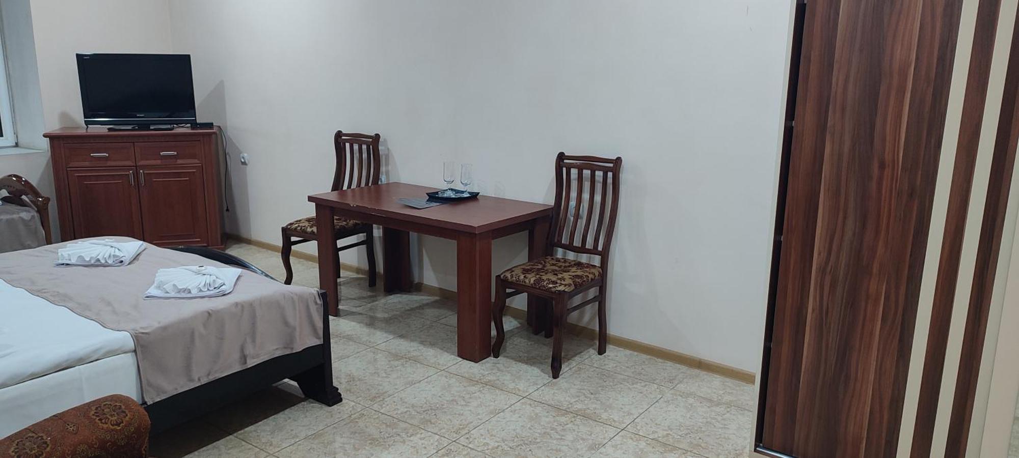 Sweet Home Hotel Meghri Екстериор снимка